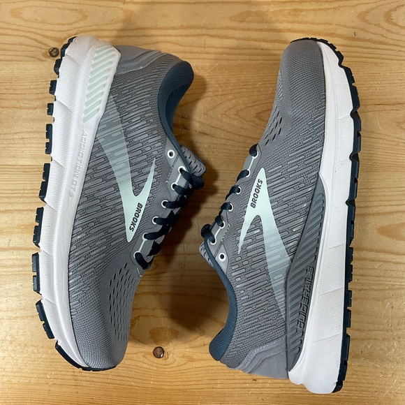 Brooks Addiction GTS 15 Running Shoes Women’s 9 B Gray Navy White 1203521B099 - Picture 6 of 9